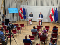 Pressekonferenz 15 Jahre NADA Austria - im Bild Vizekanzler und Sportminister Mag. Werner Kogler und NADA Austria GF Mag. Michael Cepic